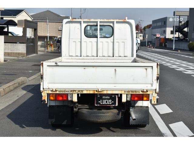 アトラストラック 　積載１５００ｋｇ　ＡＴ　新免許対応　車両総重量３４７５ｋｇ　荷台鉄板　ＥＴＣ　荷台長さ３１０ｃｍ　幅１６０ｃｍ　高さ３８ｃｍ（27枚目）