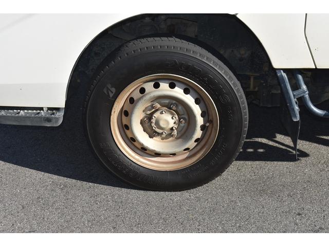 ダイナトラック Wキャブロングジャストロー 積載1250kg MT 新免許対応 車両総重量3320kg ガソリン 荷台寸法 長さ210cm 幅160cm 高さ38cm(5枚目)