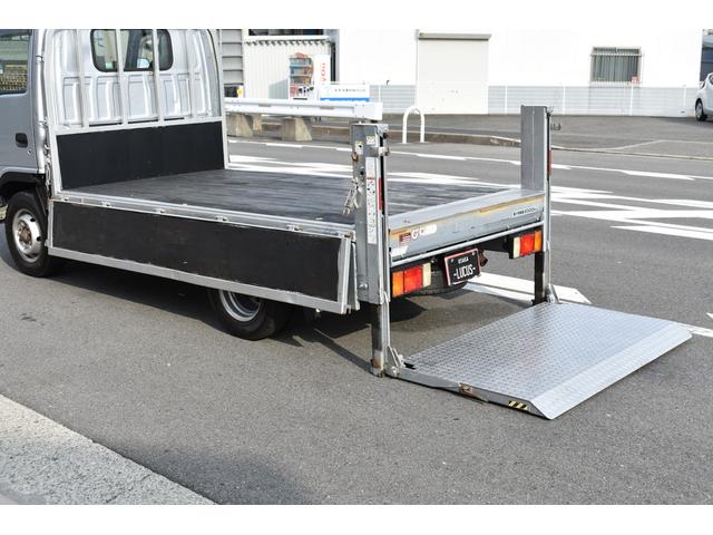 エルフトラック フルフラットロー 積載2000kg 車両総重量4495kg 垂直式パワーゲート ETC 極東PG 電格ミラー アイドリングストップ フォグランプ装備(31枚目)