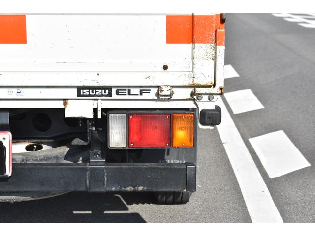 エルフトラック Wキャブフルフラットロー 積載1150kg 車両総重量3930kg AT アイドリングストップ フォグランプ 荷台長さ209cm 幅162cm 38cm(33枚目)