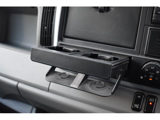 キャンター ロング全低床　積載１５００ｋｇ　ＡＴ　車両総重量３８４５ｋｇ　電格ミラー　荷台ステンレス　坂道発進補助　レーンアシスト　アイドリングストップ　ＥＴＣ（18枚目）