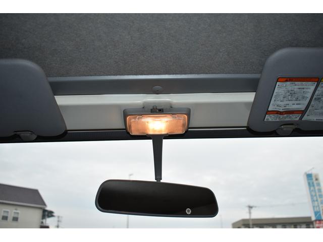 タイタントラック Ｗキャブワイドロー　積載１５００ｋｇ　ＡＴ　車両総重量４１３０ｋｇ　ＥＴＣ　電格ミラー　アイドリングストップ　フロントフォグランプ　助手席エアバック（17枚目）