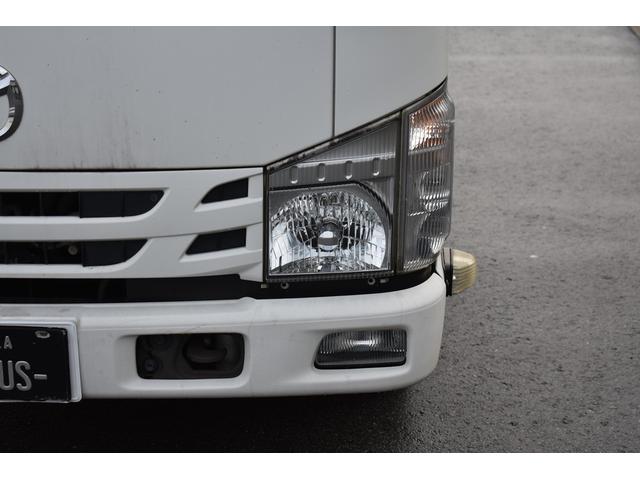 タイタントラック Ｗキャブワイドロー　積載１５００ｋｇ　ＡＴ　車両総重量４１３０ｋｇ　ＥＴＣ　電格ミラー　アイドリングストップ　フロントフォグランプ　助手席エアバック（23枚目）