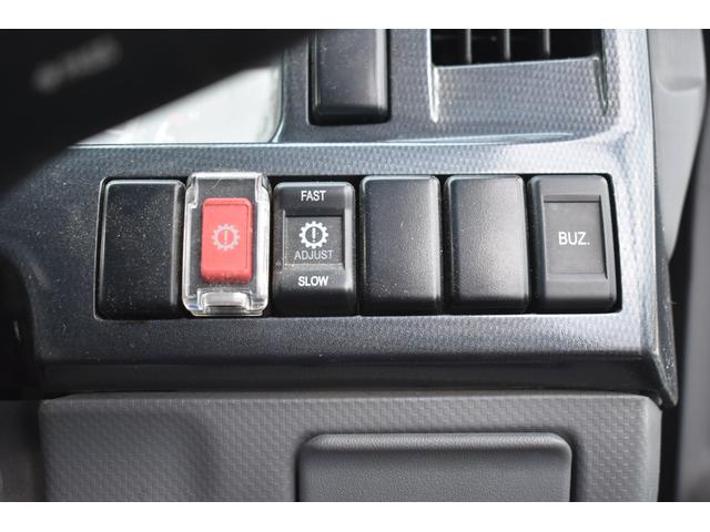 エルフトラック フルフラットロー　カスタム　積載１５００ｋｇ　ＡＴ　車両総重量３７２５ｋｇ　電格ミラー　ＥＴＣ　ワンオーナー　オートエアコン　助手席エアバック（11枚目）