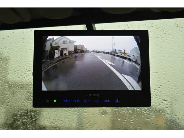 キャンター Ｗキャブ全低床　積載２０００ｋｇ　ＡＴ　垂直式パワーゲート　リアエアコン　車両総重量４９００ｋｇ　電格ミラー　フロントフォグランプ　横滑り防止装置（18枚目）