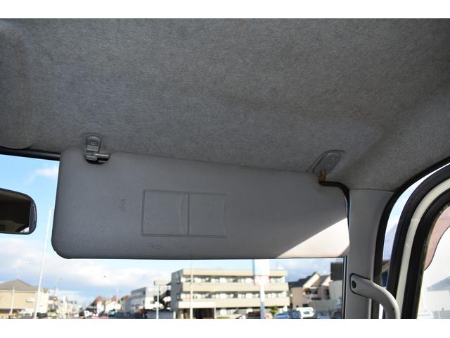 キャンター 全低床　積載２０００ｋｇ　荷台鉄板架装　ＡＴ　ＥＴＣ　車両総重量４３４５ｋｇ　ロープ穴　長さ４６９ｃｍ　幅１６９ｃｍ　高さ１９９ｃｍ　ダブルタイヤ（22枚目）