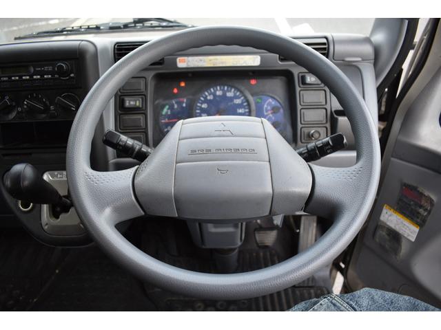 キャンター 全低床　垂直式パワーゲート　ＡＴ　積載２０００ｋｇ　車両総重量４７３５ｋｇ　ＥＴＣ　荷台内寸３１５ｃｍ　幅１６０ｃｍ　高さ３８ｃｍ（3枚目）