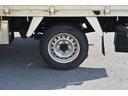 ロングフルジャストロー　４ＷＤ　　積載１２５０ｋｇ　ＡＴ　車両総重量３２２５ｋｇ　普通免許　ＥＴＣ　荷台長さ３０６ｃｍ　幅１６０ｃｍ　高さ３８ｃｍ（16枚目）