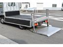 フルフラットロー 積載2000kg 車両総重量4495kg 垂直式パワーゲート ETC 極東PG 電格ミラー アイドリングストップ フォグランプ装備(31枚目)