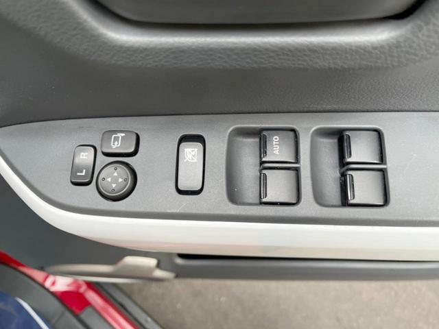 X 2トーンルーフカラー スズキセーフティサポート HIDヘッドライト シートヒーター 革巻きオートライト 車線逸脱警報 フォグライト スマートキー&プッシュスタート CDオーディオ アイドリングストップ(30枚目)