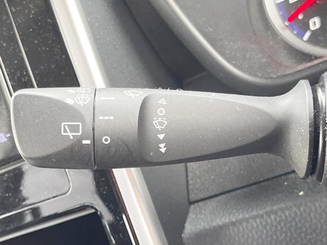 ルーミー カスタムＧ　純正ナビ　両側電動スライドドア　スマートアシスト３　クルーズコントロール　バックカメラ　ＥＴＣ　Ｂｌｕｅｔｏｏｔｈ　ＬＥＤヘッド＆ＬＥＤフォグライト　純正１４インチアルミホイール（29枚目）