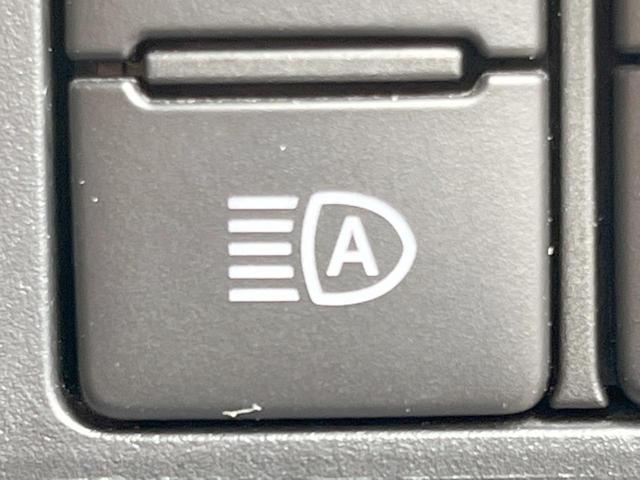 ルーミー カスタムＧ　純正ナビ　両側電動スライドドア　スマートアシスト３　クルーズコントロール　バックカメラ　ＥＴＣ　Ｂｌｕｅｔｏｏｔｈ　ＬＥＤヘッド＆ＬＥＤフォグライト　純正１４インチアルミホイール（31枚目）