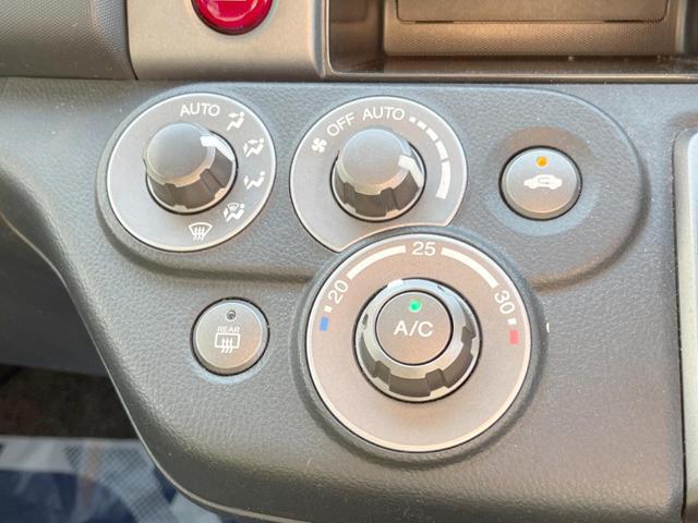 クロスロード ＨＤＤナビエディション　純正インターナビ　バックモニター　ＥＴＣ　ＨＩＤヘッドライト　１８インチアルミホイール　キーレスエントリー　オートライト　オートエアコン　ステアリングスイッチ（6枚目）