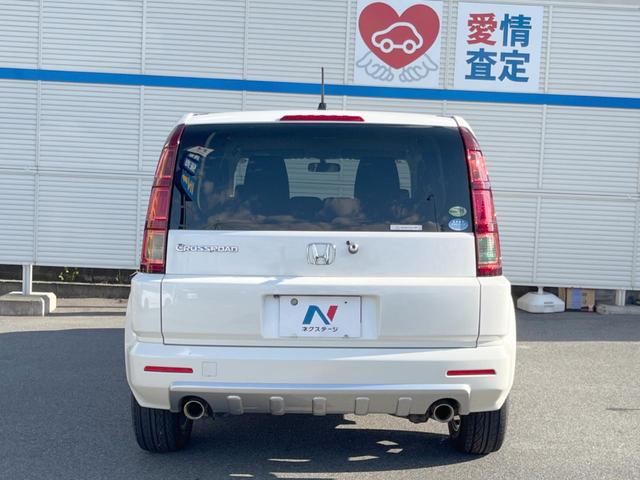 クロスロード ＨＤＤナビエディション　純正インターナビ　バックモニター　ＥＴＣ　ＨＩＤヘッドライト　１８インチアルミホイール　キーレスエントリー　オートライト　オートエアコン　ステアリングスイッチ（15枚目）