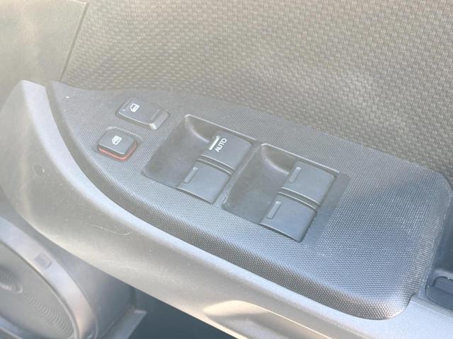 クロスロード ＨＤＤナビエディション　純正インターナビ　バックモニター　ＥＴＣ　ＨＩＤヘッドライト　１８インチアルミホイール　キーレスエントリー　オートライト　オートエアコン　ステアリングスイッチ（30枚目）