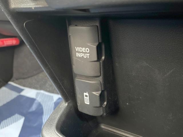 クロスロード ＨＤＤナビエディション　純正インターナビ　バックモニター　ＥＴＣ　ＨＩＤヘッドライト　１８インチアルミホイール　キーレスエントリー　オートライト　オートエアコン　ステアリングスイッチ（33枚目）