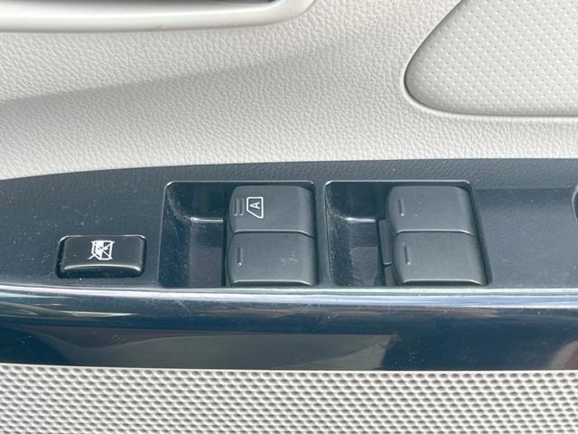 eKワゴン E イクリプスナビ 運転席シートヒーター リモコンキー バニティミラー ヘッドライトレベライザー プライバシーガラス 電動格納ミラー ダイヤルエアコン(28枚目)