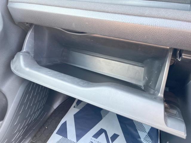 ヴォクシー ハイブリッドV モデリスタフルエアロ 純正ナビ 両側電動スライドドア セーフティセンスC クルーズコントロール バックカメラ ETC Bluetooth LEDヘッドライト 純正15インチアルミホイール(43枚目)