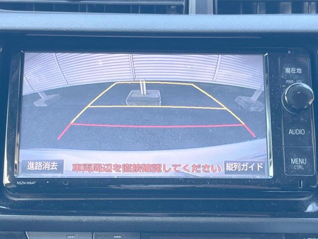 アクア S 純正ナビ バックカメラ 禁煙車 ETC Bluetooth スマートキー オートライト バニティーミラー シートリフター ヘッドライトレベライザー リアプライバシーガラス リアワイパー(4枚目)