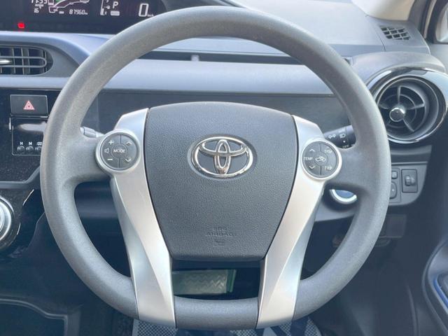 アクア S 純正ナビ バックカメラ 禁煙車 ETC Bluetooth スマートキー オートライト バニティーミラー シートリフター ヘッドライトレベライザー リアプライバシーガラス リアワイパー(10枚目)
