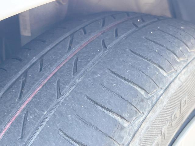 アクア S 純正ナビ バックカメラ 禁煙車 ETC Bluetooth スマートキー オートライト バニティーミラー シートリフター ヘッドライトレベライザー リアプライバシーガラス リアワイパー(43枚目)