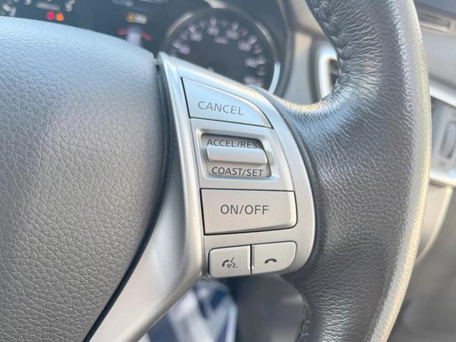 エクストレイル 20X エマージェンシーブレーキパッケージ 4WD 7人乗り 純正ナビ エマージェンシーブレーキ アラウンドビューモニター クルーズコントロール ETC Bluetooth LEDヘッドライト 純正17インチアルミホイール 防水シート(6枚目)