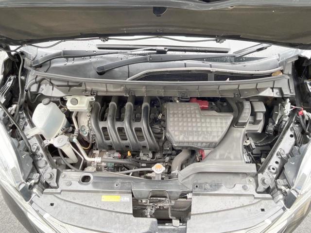 セレナ ハイウェイスター　ＶセレクションＩＩ　純正９インチナビ　純正１０インチフリップダウンモニター　ハンズフリー両側電動スライドドア　エマージェンシーブレーキ　バックカメラ　ＥＴＣ　Ｂｌｕｅｔｏｏｔｈ　ＬＥＤヘッドライト（18枚目）