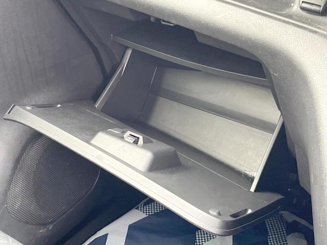 セレナ ハイウェイスター　ＶセレクションＩＩ　純正９インチナビ　純正１０インチフリップダウンモニター　ハンズフリー両側電動スライドドア　エマージェンシーブレーキ　バックカメラ　ＥＴＣ　Ｂｌｕｅｔｏｏｔｈ　ＬＥＤヘッドライト（43枚目）