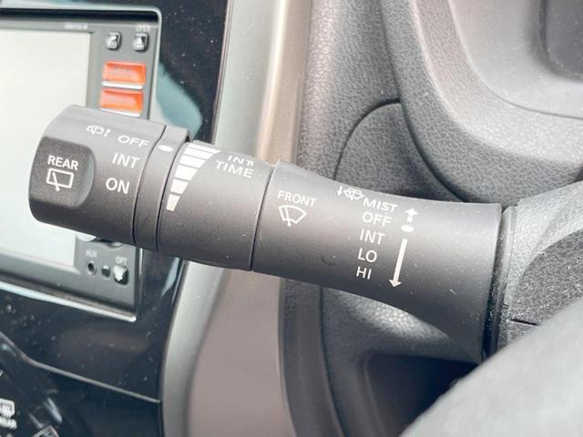 ノート メダリスト　純正ナビ　アラウンドビューモニター　ＥＴＣ　インテリジェントキー　プッシュエンジンスターター　ハーフレザーシート　オートライト　オートエアコン　アイドリングストップ（24枚目）