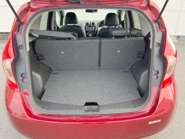 ノート メダリスト　純正ナビ　アラウンドビューモニター　ＥＴＣ　インテリジェントキー　プッシュエンジンスターター　ハーフレザーシート　オートライト　オートエアコン　アイドリングストップ（43枚目）