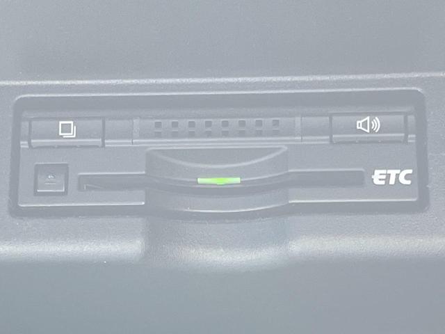 ハリアー プレミアム 純正9インチナビ バックカメラ クルーズコントロール パワーバックドア ETC Bluetooth LEDヘッド&LEDフォグライト 純正18インチアルミホイール(7枚目)