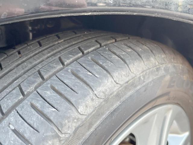 フィット RS 純正ナビ バックカメラ ETC HIDヘッドライト 純正16インチアルミホイール パドルシフト リモコンキー 革巻きステアリング バニティミラー セキュリティアラーム(43枚目)