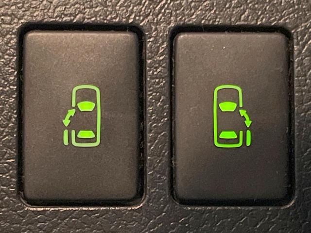 ヴォクシー ＺＳ　煌Ｚ　純正ナビ　１０インチアルパインフリップダウンモニター　両側電動スライドドア　バックカメラ　ＥＴＣ　ＨＩＤヘッドライト　純正１６インチアルミホイール　スマートエントリー（6枚目）