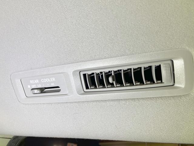 ヴォクシー ＺＳ　煌Ｚ　純正ナビ　１０インチアルパインフリップダウンモニター　両側電動スライドドア　バックカメラ　ＥＴＣ　ＨＩＤヘッドライト　純正１６インチアルミホイール　スマートエントリー（28枚目）