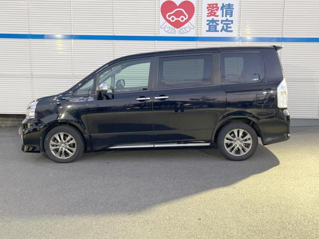 ヴォクシー ＺＳ　煌Ｚ　純正ナビ　１０インチアルパインフリップダウンモニター　両側電動スライドドア　バックカメラ　ＥＴＣ　ＨＩＤヘッドライト　純正１６インチアルミホイール　スマートエントリー（41枚目）