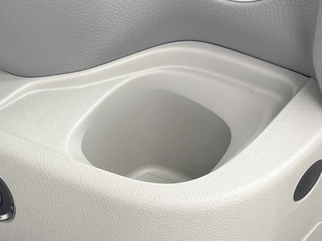 スペーシア Ｇ　三菱ナビ　バックカメラ　ＥＴＣ　Ｂｌｕｅｔｏｏｔｈ　キーレスプッシュスタートシステム　オートエアコン　シートヒーター　アイドリングストップ　ヘッドライトレベライザー　バニティミラー（33枚目）