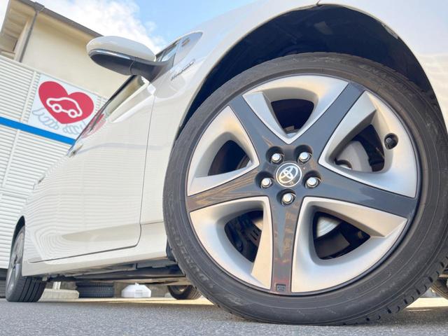 プリウス Ｓツーリングセレクション　純正ナビ　プリクラッシュセーフティ　レーダークルーズコントロール　バックカメラ　ＥＴＣ　Ｂｌｕｅｔｏｏｔｈ　ＬＥＤヘッド＆ＬＥＤフォグライト　純正１７インチアルミホイール（13枚目）