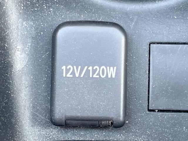 プリウス Ｓツーリングセレクション　純正ナビ　プリクラッシュセーフティ　レーダークルーズコントロール　バックカメラ　ＥＴＣ　Ｂｌｕｅｔｏｏｔｈ　ＬＥＤヘッド＆ＬＥＤフォグライト　純正１７インチアルミホイール（35枚目）