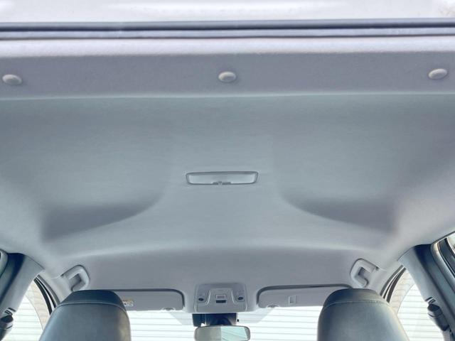 プリウス Ｓツーリングセレクション　純正ナビ　プリクラッシュセーフティ　レーダークルーズコントロール　バックカメラ　ＥＴＣ　Ｂｌｕｅｔｏｏｔｈ　ＬＥＤヘッド＆ＬＥＤフォグライト　純正１７インチアルミホイール（40枚目）