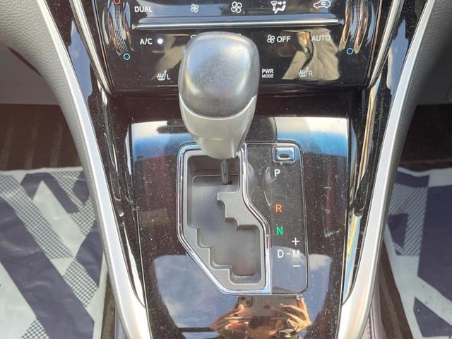 ハリアー プレミアム　スタイルモーヴ　ムーンルーフ　純正９インチナビ　パワーバックドア　クルーズコントロール　バックカメラ　ＥＴＣ　Ｂｌｕｅｔｏｏｔｈ　ＬＥＤヘッド＆ＬＥＤフォグライト　純正１８インチアルミホイール（21枚目）