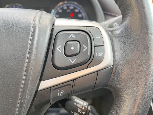 ハリアー プレミアム　スタイルモーヴ　ムーンルーフ　純正９インチナビ　パワーバックドア　クルーズコントロール　バックカメラ　ＥＴＣ　Ｂｌｕｅｔｏｏｔｈ　ＬＥＤヘッド＆ＬＥＤフォグライト　純正１８インチアルミホイール（30枚目）