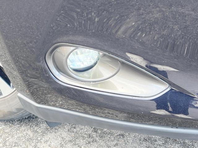 ハリアー プレミアム　スタイルモーヴ　ムーンルーフ　純正９インチナビ　パワーバックドア　クルーズコントロール　バックカメラ　ＥＴＣ　Ｂｌｕｅｔｏｏｔｈ　ＬＥＤヘッド＆ＬＥＤフォグライト　純正１８インチアルミホイール（42枚目）