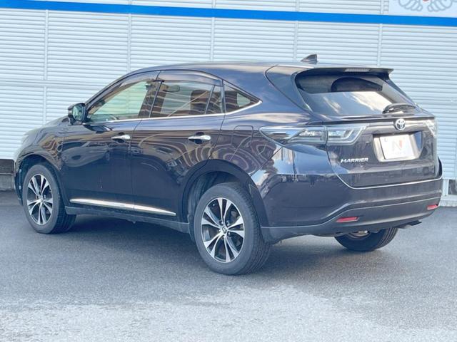 ハリアー プレミアム　スタイルモーヴ　ムーンルーフ　純正９インチナビ　パワーバックドア　クルーズコントロール　バックカメラ　ＥＴＣ　Ｂｌｕｅｔｏｏｔｈ　ＬＥＤヘッド＆ＬＥＤフォグライト　純正１８インチアルミホイール（44枚目）