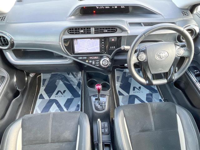 アクア G G’s 純正ナビ クルーズコントロール バックカメラ ETC Bluetooth LEDヘッド&LEDフォグライト 純正17インチアルミホイール スマートエントリー シートヒーター(2枚目)