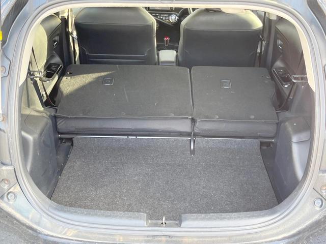 アクア G G’s 純正ナビ クルーズコントロール バックカメラ ETC Bluetooth LEDヘッド&LEDフォグライト 純正17インチアルミホイール スマートエントリー シートヒーター(10枚目)