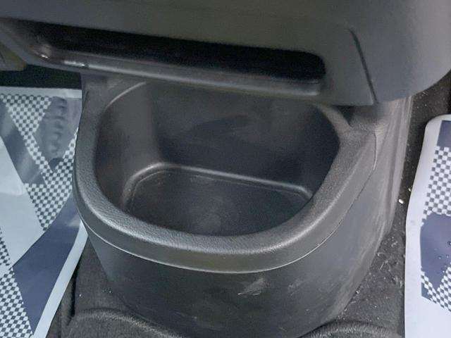 ゼストスパーク Ｗターボ　ケンウッドナビ　バックカメラ　ＥＴＣ　ＨＩＤヘッドライト　純正１４インチアルミホイール　スマートキーシステム　革巻きステアリング　オートエアコン　バニティミラー　プライバシーガラス（31枚目）