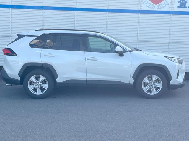 ＲＡＶ４ Ｘ　純正ナビ　セーフティセンス　レーダークルーズコントロール　ブラインドスポットモニター　ＥＴＣ　Ｂｌｕｅｔｏｏｔｈ　ＬＥＤヘッドライト　純正１７インチアルミホイール　スマートキー（40枚目）