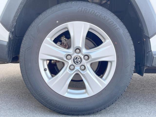 ＲＡＶ４ Ｘ　純正ナビ　セーフティセンス　レーダークルーズコントロール　ブラインドスポットモニター　ＥＴＣ　Ｂｌｕｅｔｏｏｔｈ　ＬＥＤヘッドライト　純正１７インチアルミホイール　スマートキー（46枚目）