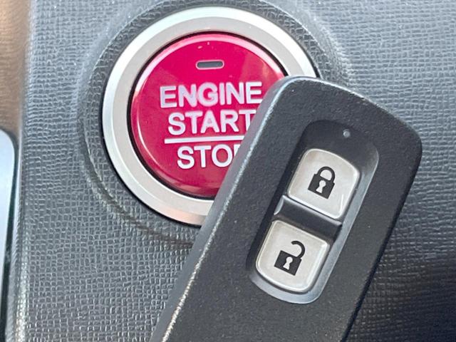 �y�g���������X�}�[�g�L�[�z�J�o����|�P�b�g�ɓ��ꂽ�܂܂ł��h�A�̎{���E�������\�ȃX�}�[�g�L�[�𑕔��B�G���W���̃I���E�I�t�����J�M�����o���K�v����������Ƃ��Ă��֗��ł���