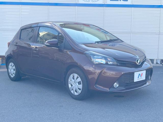 ヴィッツ Ｆ　イクリプスナビ　バックカメラ　ＥＴＣ　スマートエントリー　プッシュスタート　アイドリングストップ　バニティミラー　イモビライザー　ダイヤル式エアコン　プライバシーガラス　ＡＢＳ（16枚目）